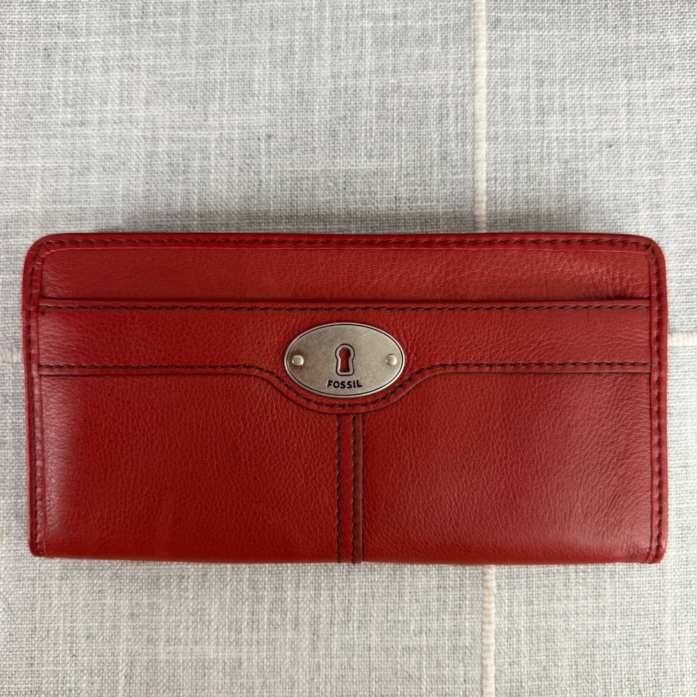 Fossil Maddox Continental Zip Around Wallet Red Leather